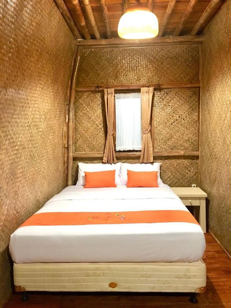 Villa Chavaminerva Bambu - Lembang Cikareumbi Exterior foto